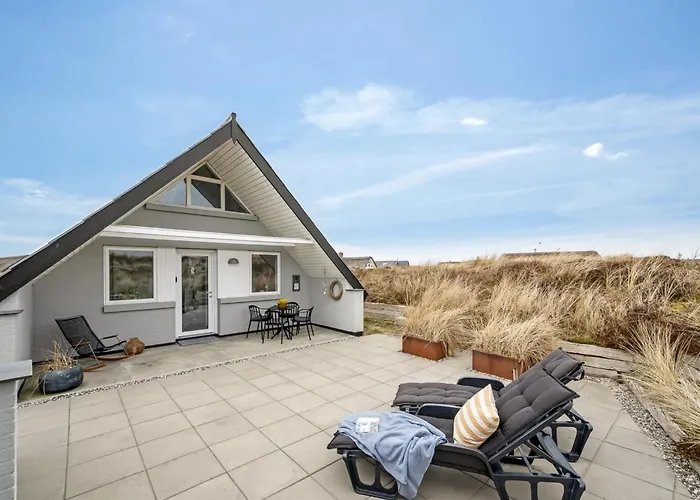 Jelisaveta - 500m From The Sea By Interhome